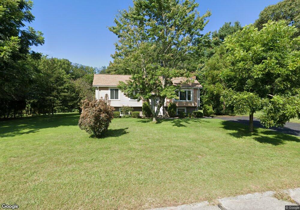 15 Rebecca Rd, Wrentham, MA 02093 - photo 1