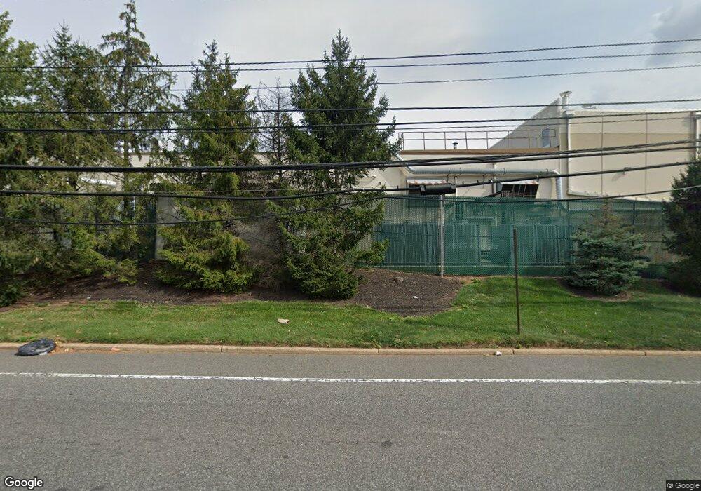 140 Cottontail Ln, Somerset, NJ 08873 - photo 1