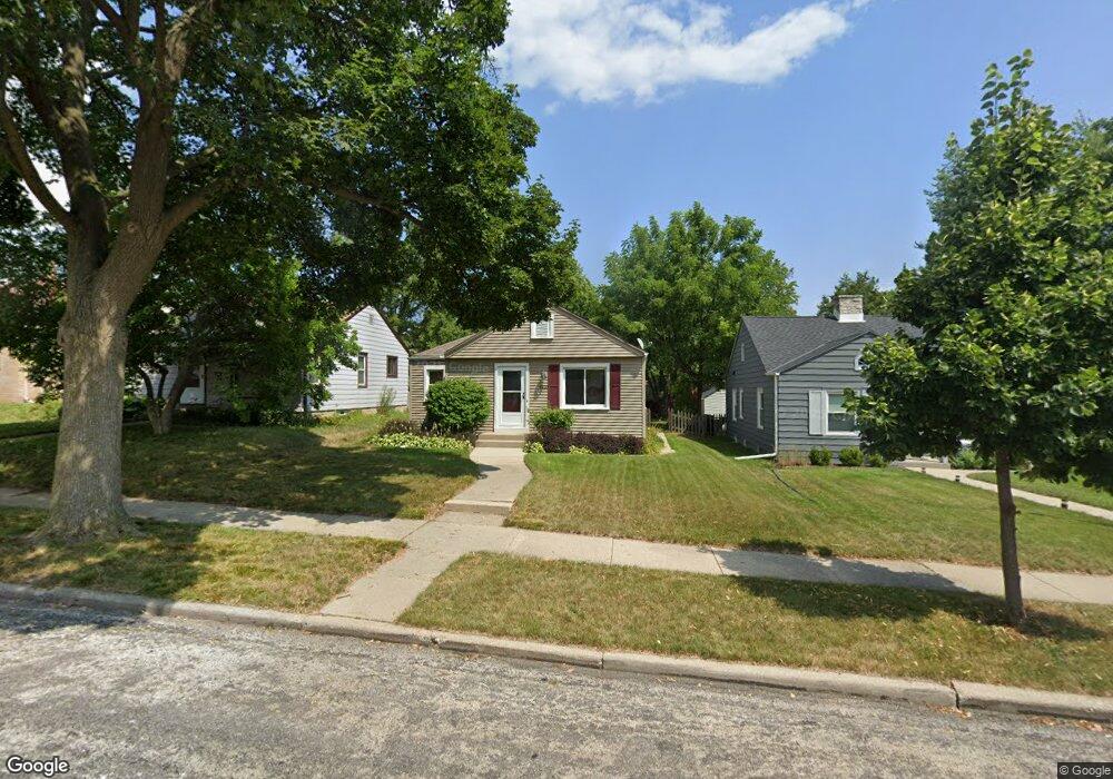 4228 S 2nd St, Milwaukee, WI 53207 - photo 1
