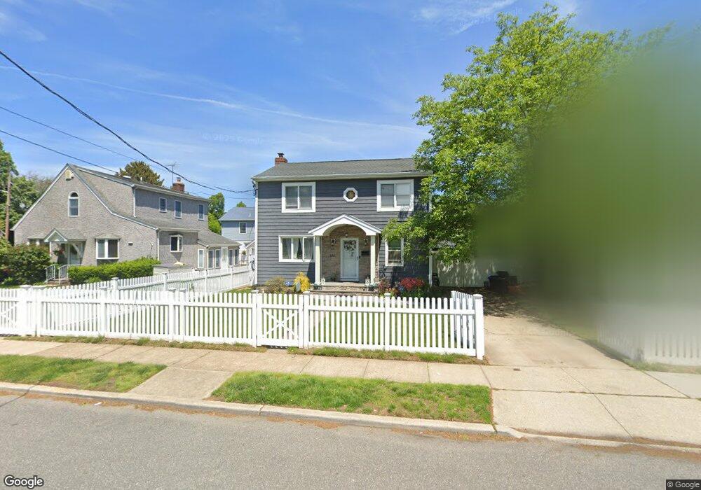 616 Fenworth Blvd, Franklin Square, NY 11010 - photo 1