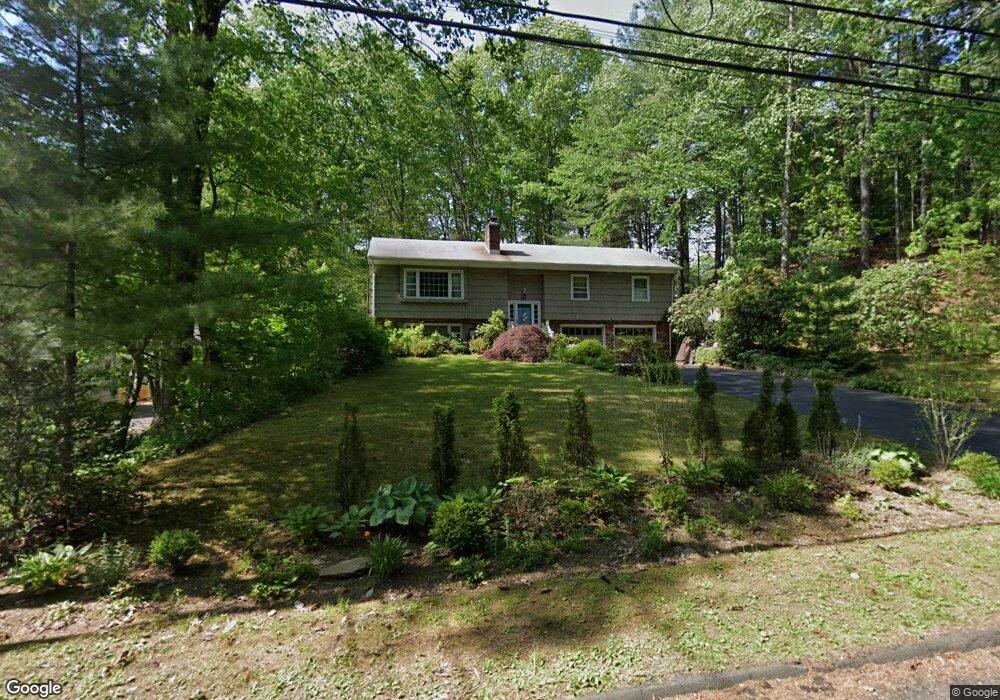 257 Pinewood Trail, Trumbull, CT 06611 - photo 1