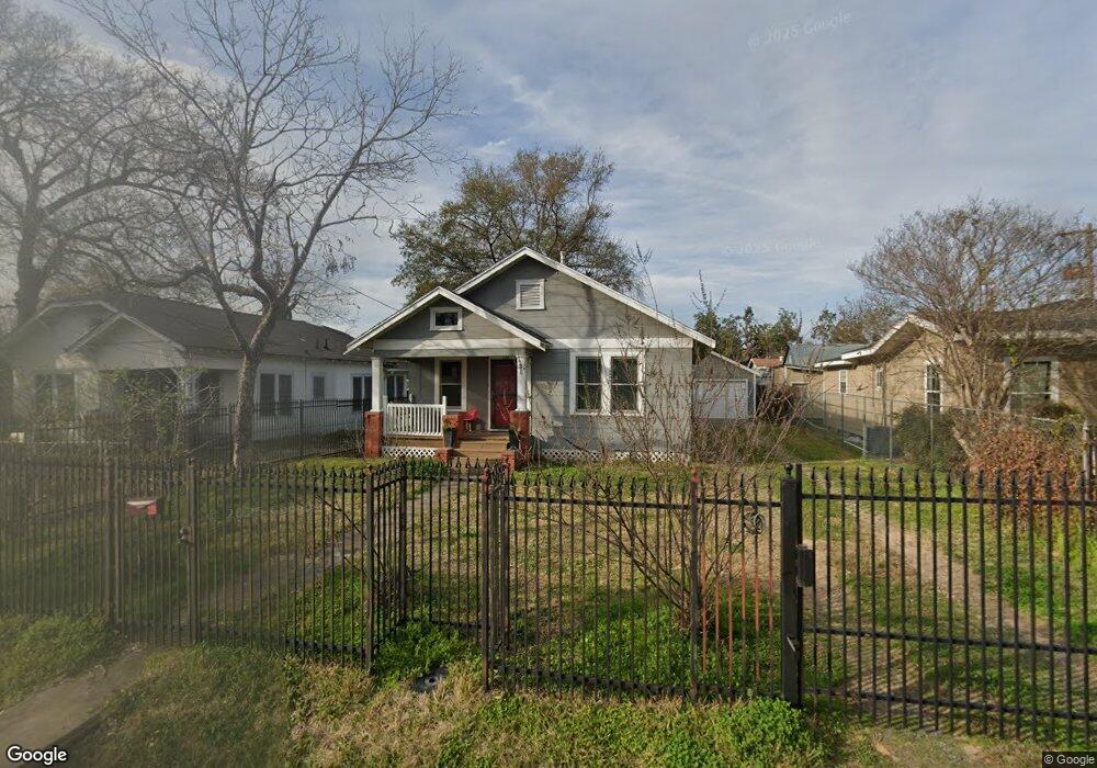 229 Royder St, Houston, TX 77009 - photo 1