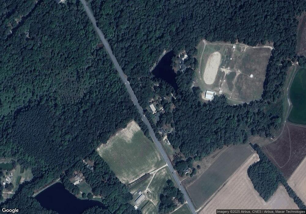 110 Maple Leaf Ln, Newton Grove, NC 28366 - photo 1