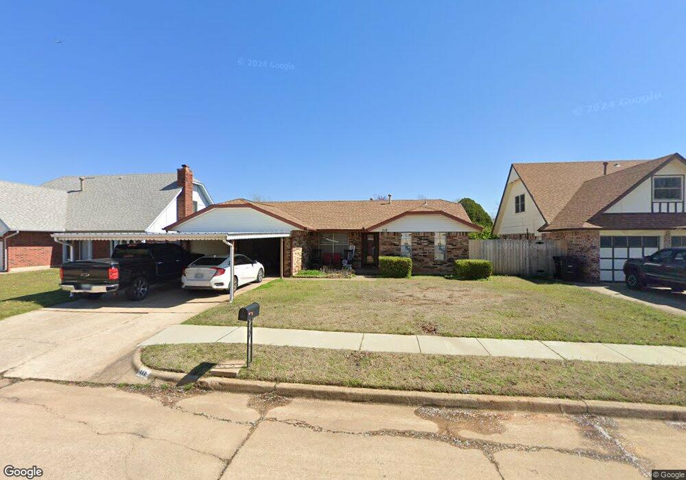 212 S Patterson Dr, Moore, OK 73160 - photo 1