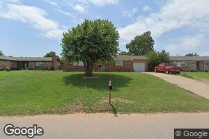 710 N Railroad Ave, Hinton, OK 73047