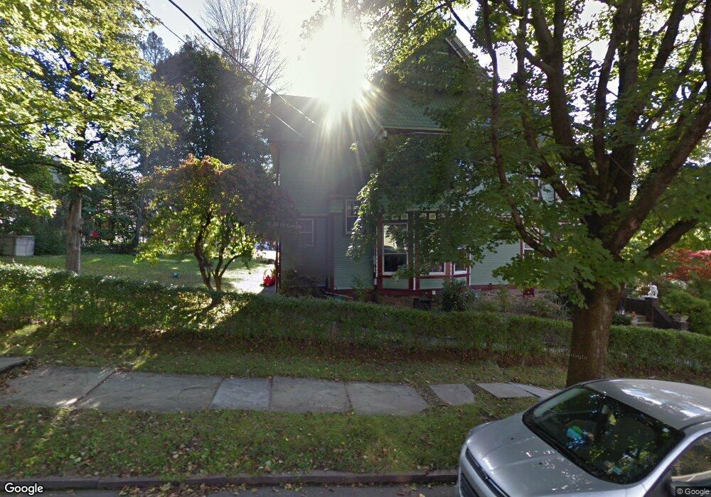 102 Center St, Jim Thorpe, PA 18229 - photo 1