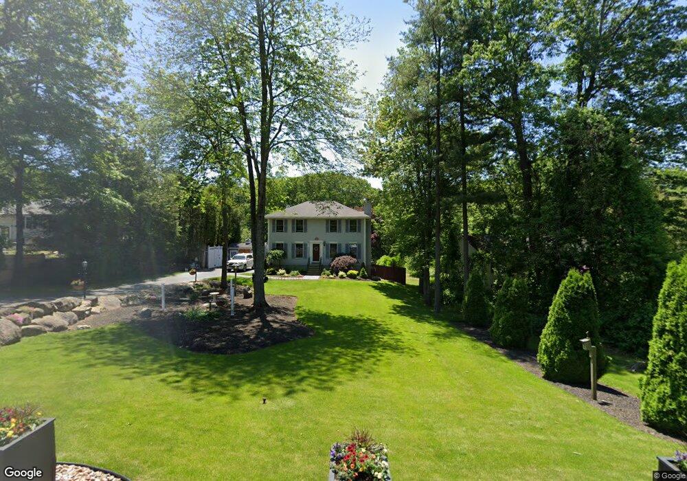 5 Anna Cir, Derry, NH 03038 - photo 1