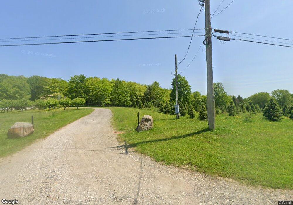 5062 Wetmore Rd, Conneaut, OH 44030 - photo 1