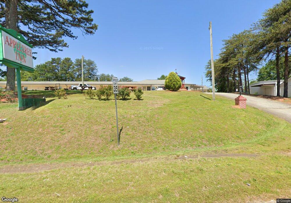 109 S Main St, Cornelia, GA 30531 - photo 1