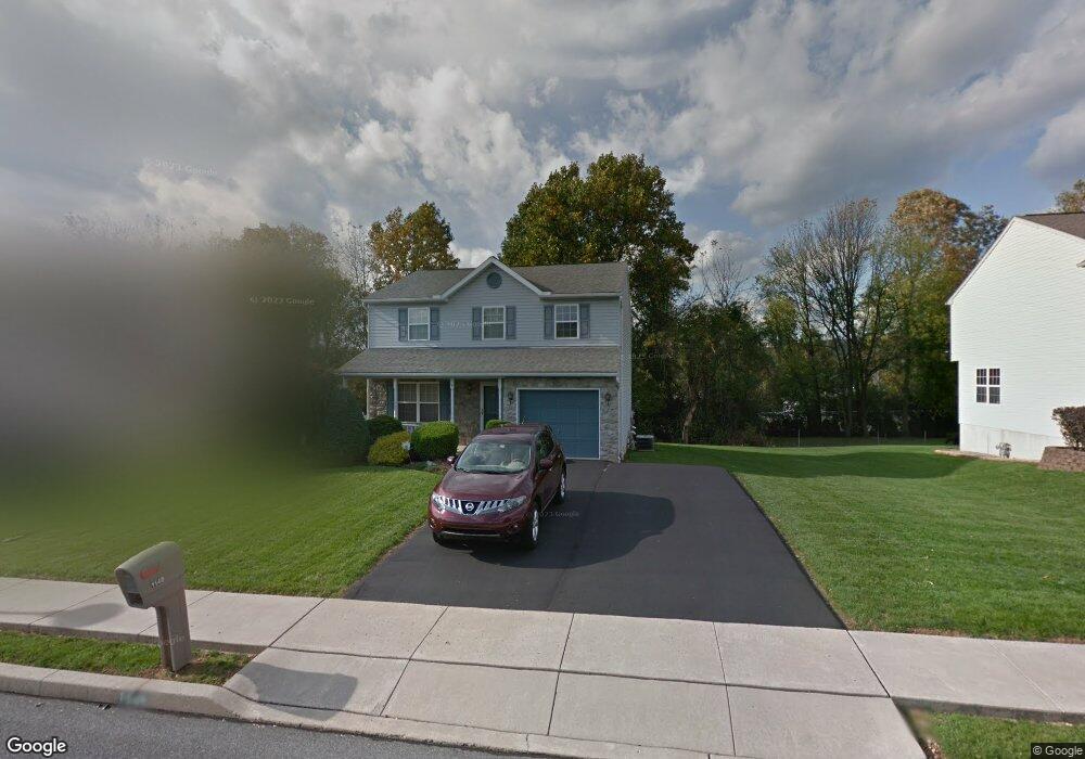 1149 Ashbourne Dr, Reading, PA 19605 - photo 1