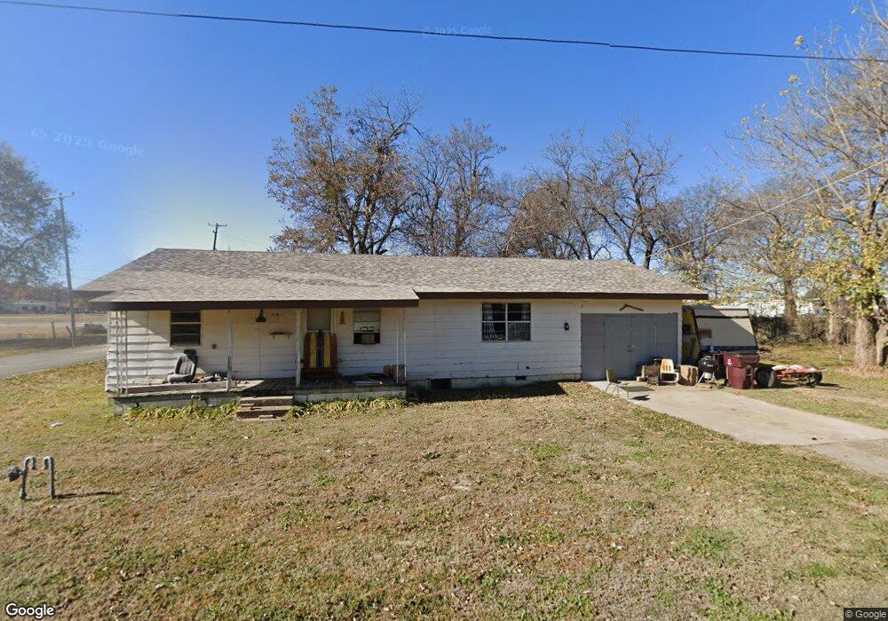 114 S B St, Eufaula, OK 74432 - photo 1