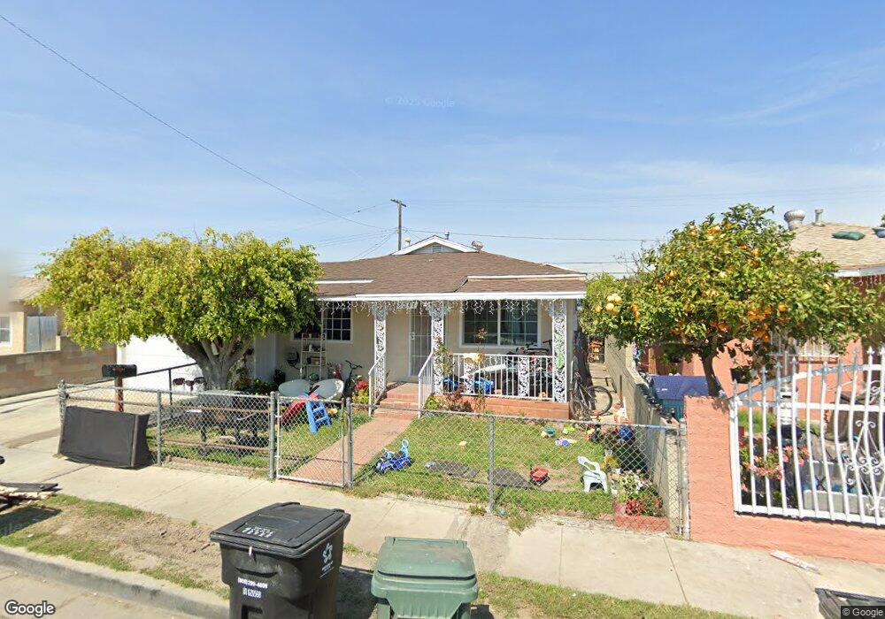 2047 E Hatchway St, Compton, CA 90222 - photo 1