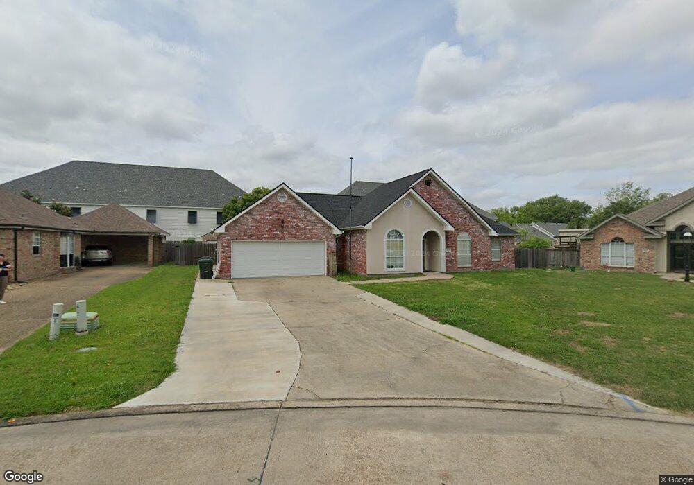 4120 W Jevon Ln, Lake Charles, LA 70605 - photo 1
