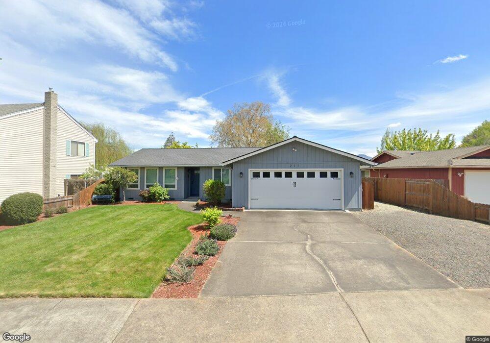 211 Glenn Way, Central Point, OR 97502 - photo 1