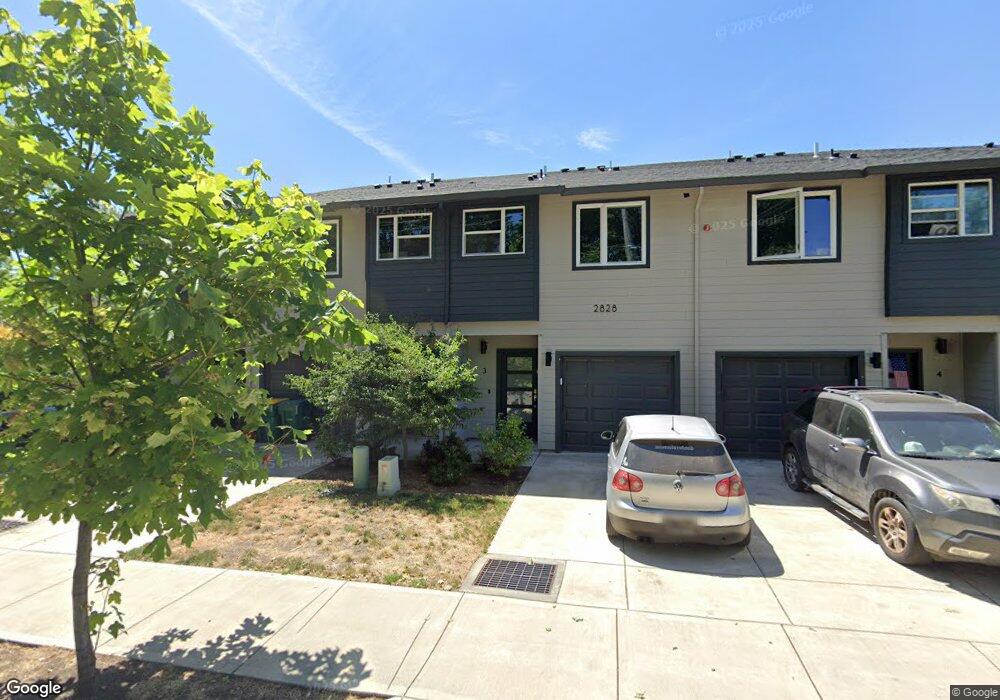 2828 22nd Ave unit 10, Forest Grove, OR 97116 - photo 1