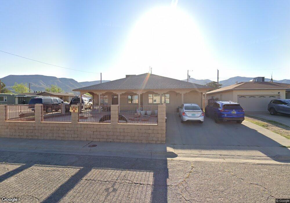 1524 Lincoln Ave, Alamogordo, NM 88310 - photo 1