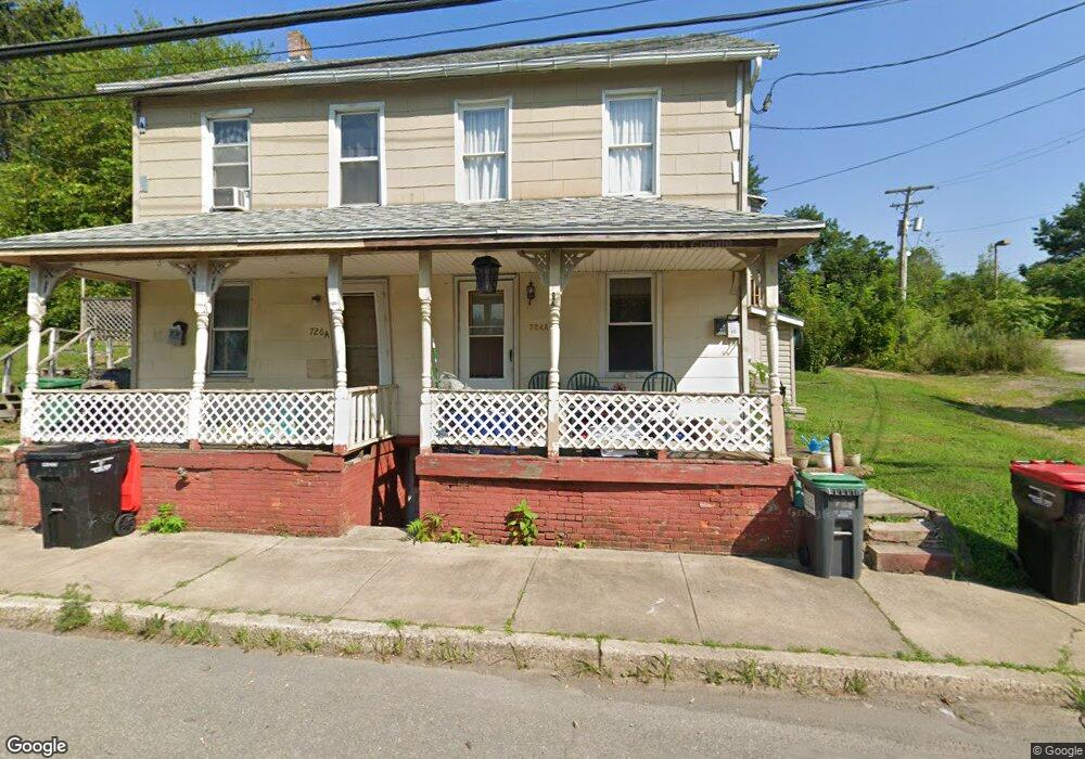 724 Bridge St unit 726, Lehighton, PA 18235 - photo 1