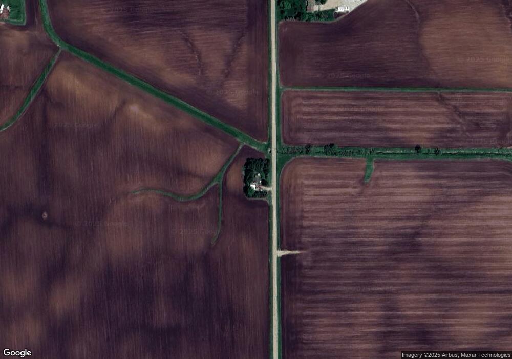 16777 2400 East St, Princeton, IL 61356 - photo 1