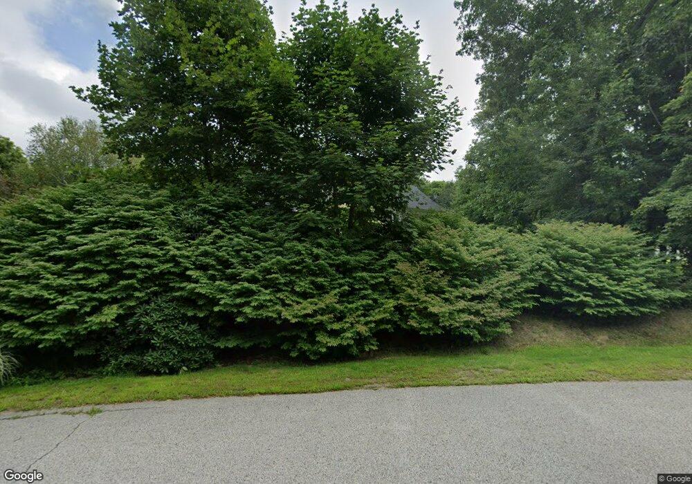 2 Laurel Ln, Stratham, NH 03885 - photo 1