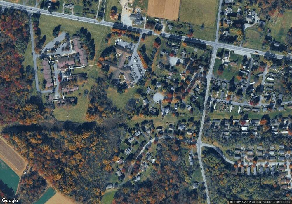 124 Goldfinch Ln, Honey Brook, PA 19344 - photo 1