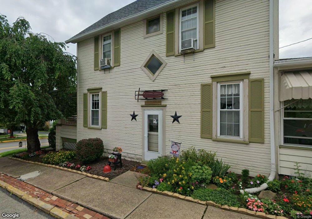 327 Hancock Ave, Vandergrift, PA 15690 - photo 1