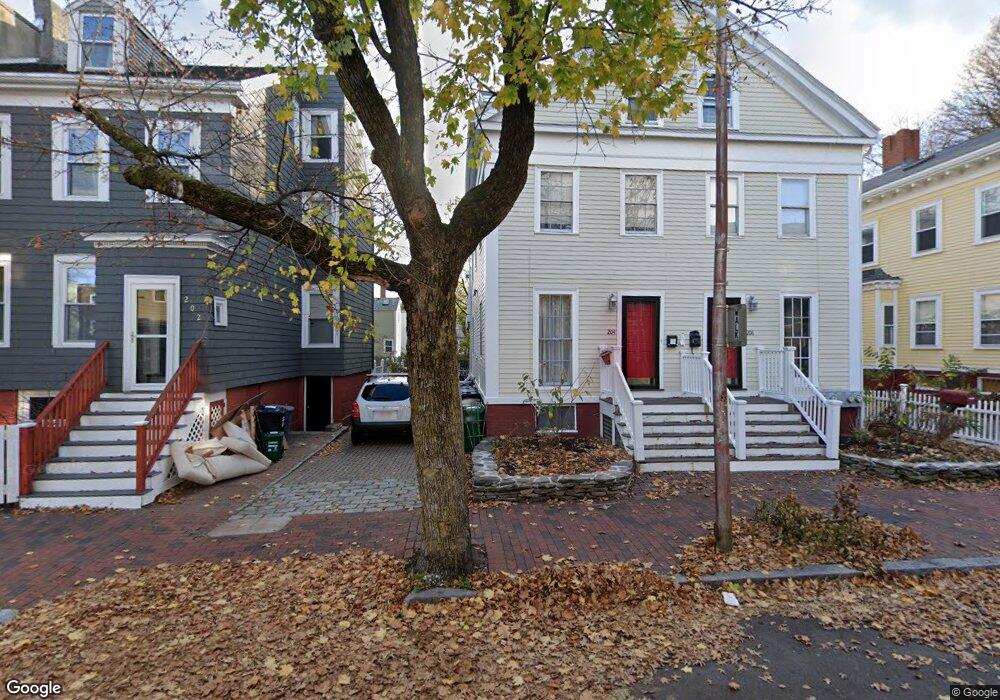 204 Harvard St unit 206, Cambridge, MA 02139 - photo 1