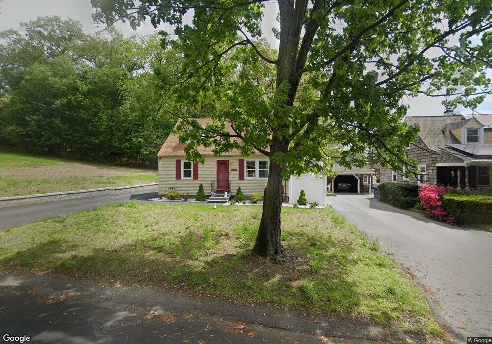 376 Massachusetts Ave, West Springfield, MA 01089 - photo 1