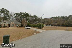113 Oakridge Dr, Glennville, GA 30427