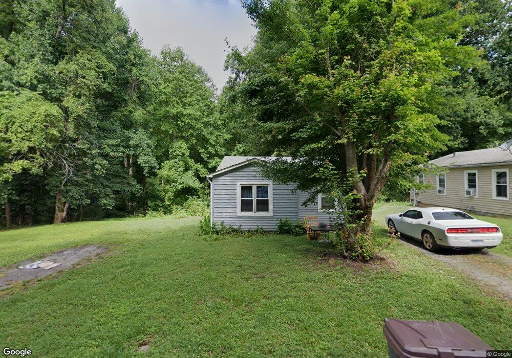 845 Robinson Cir, Reidsville, NC 27320 - photo 1