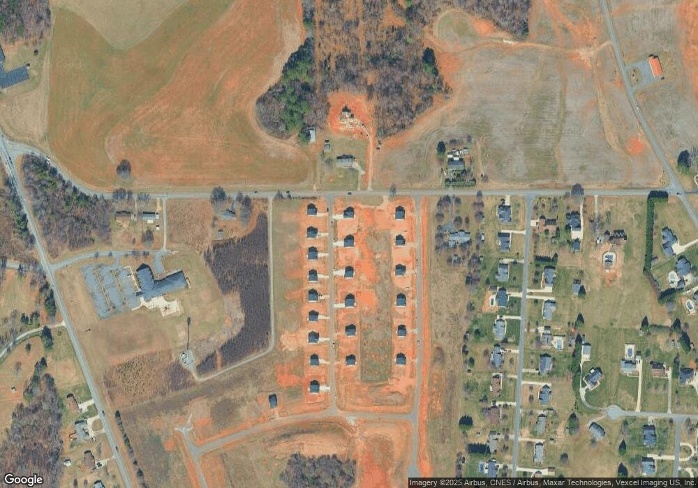 111 Red Cedar Ln, Statesville, NC 28625 - photo 1