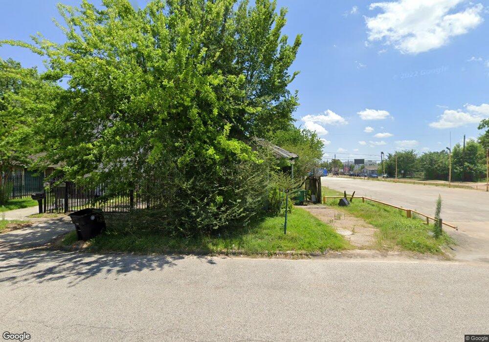 742 W 27th St, Houston, TX 77008 - photo 1