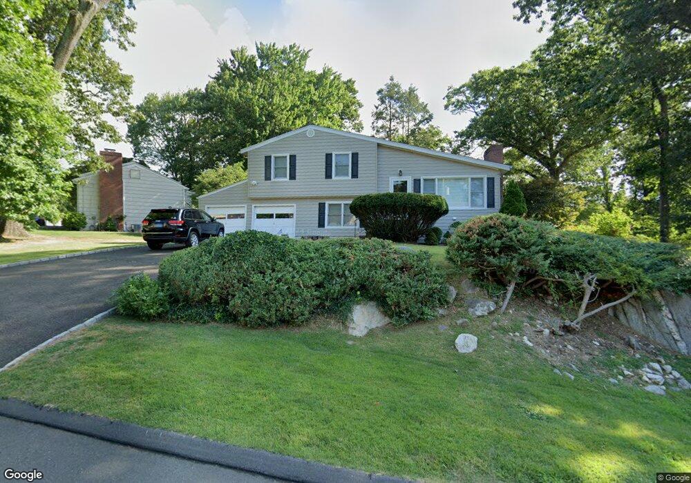 37 Gregory Rd, Cos Cob, CT 06807 - photo 1