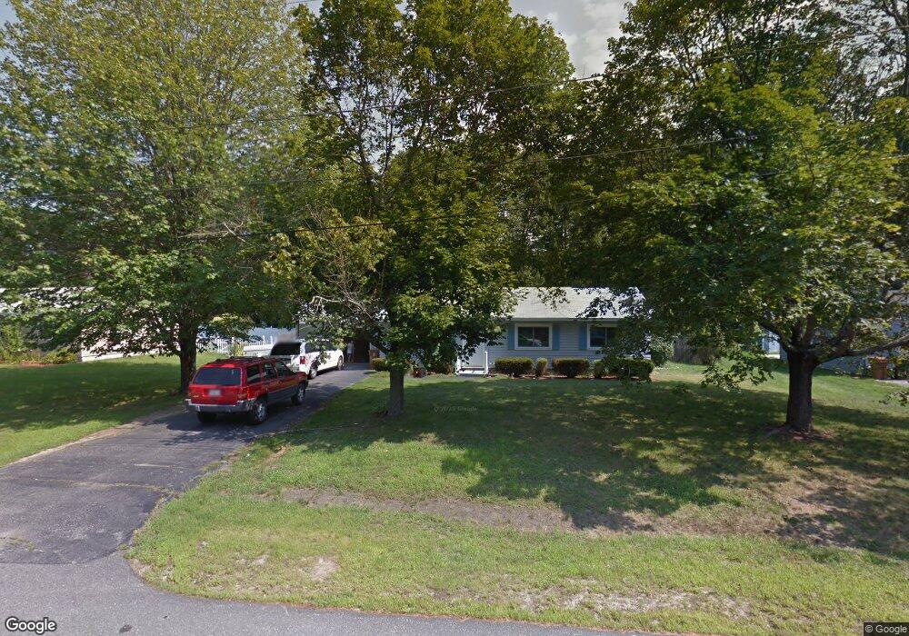 14 Brentwood Cir, Saco, ME 04072 - photo 1