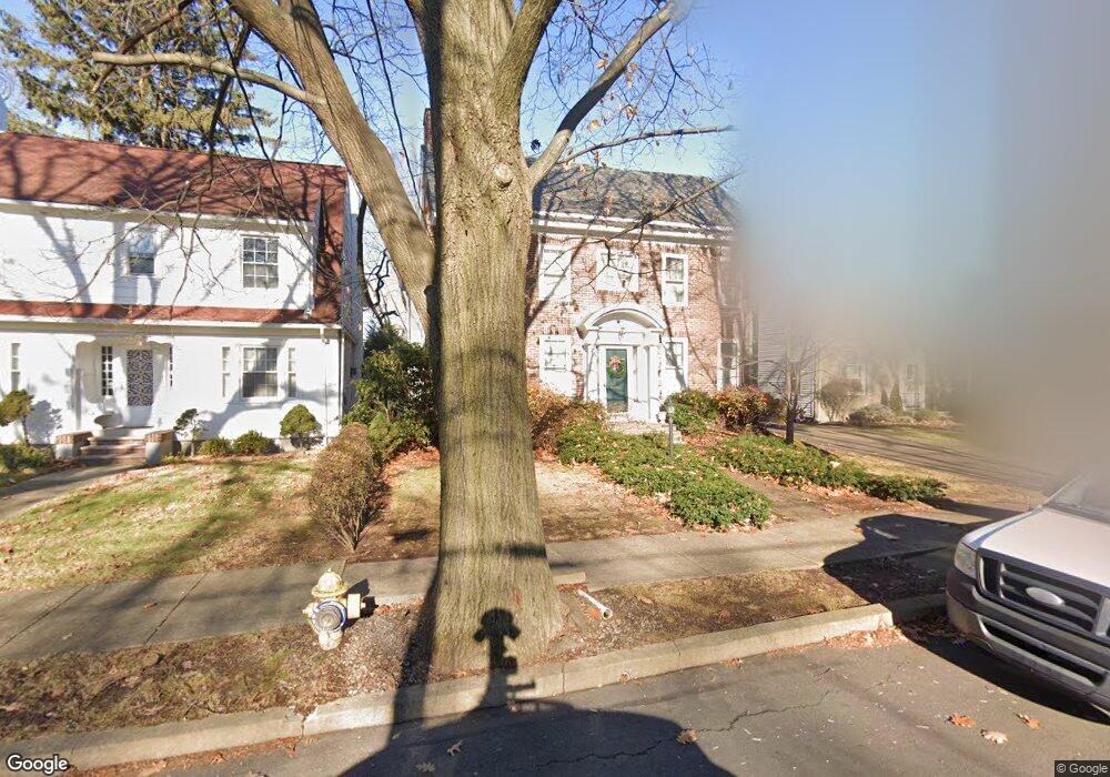 564 Westmoreland Ave, Kingston, PA 18704 - photo 1