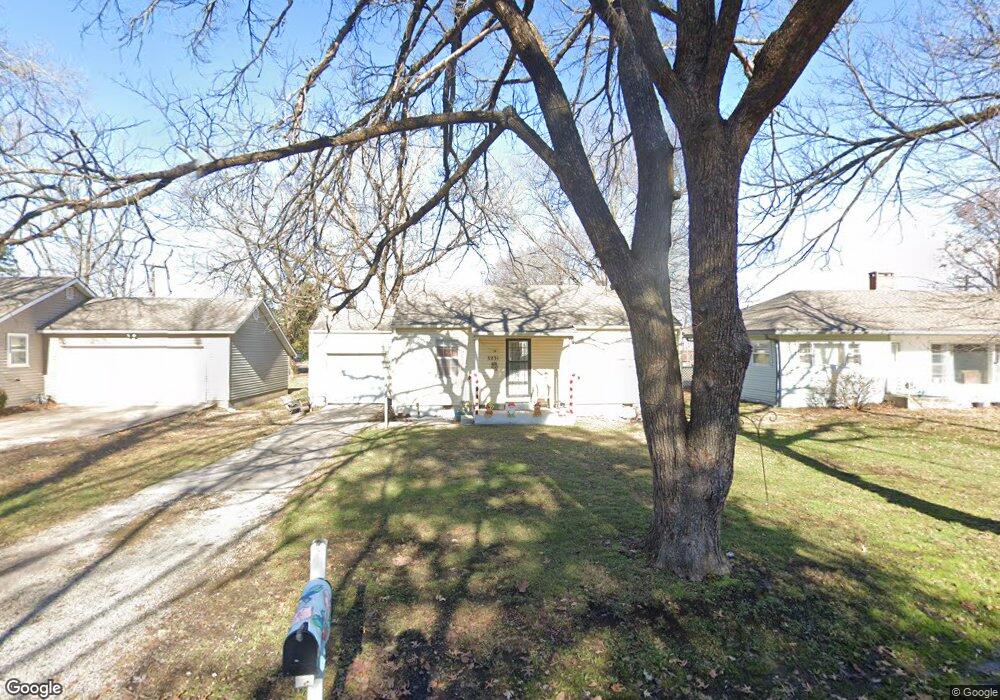 3231 Broadway Ave, Parsons, KS 67357 - photo 1