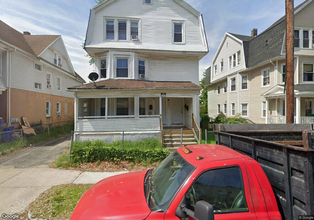 112 Massasoit St unit 114, Springfield, MA 01107 - photo 1