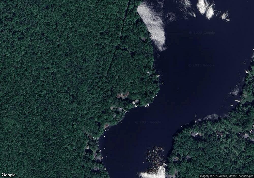 478 W Shore Dr, Hawley, PA 18428 - photo 1