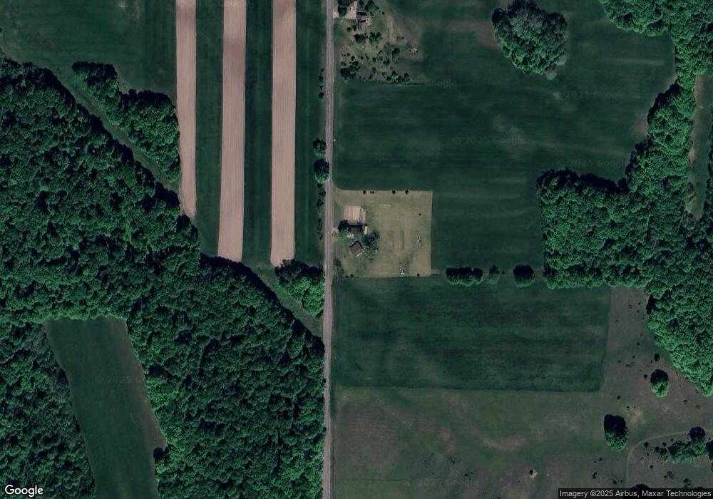 9528 Murray Rd, Charlevoix, MI 49720 - photo 1