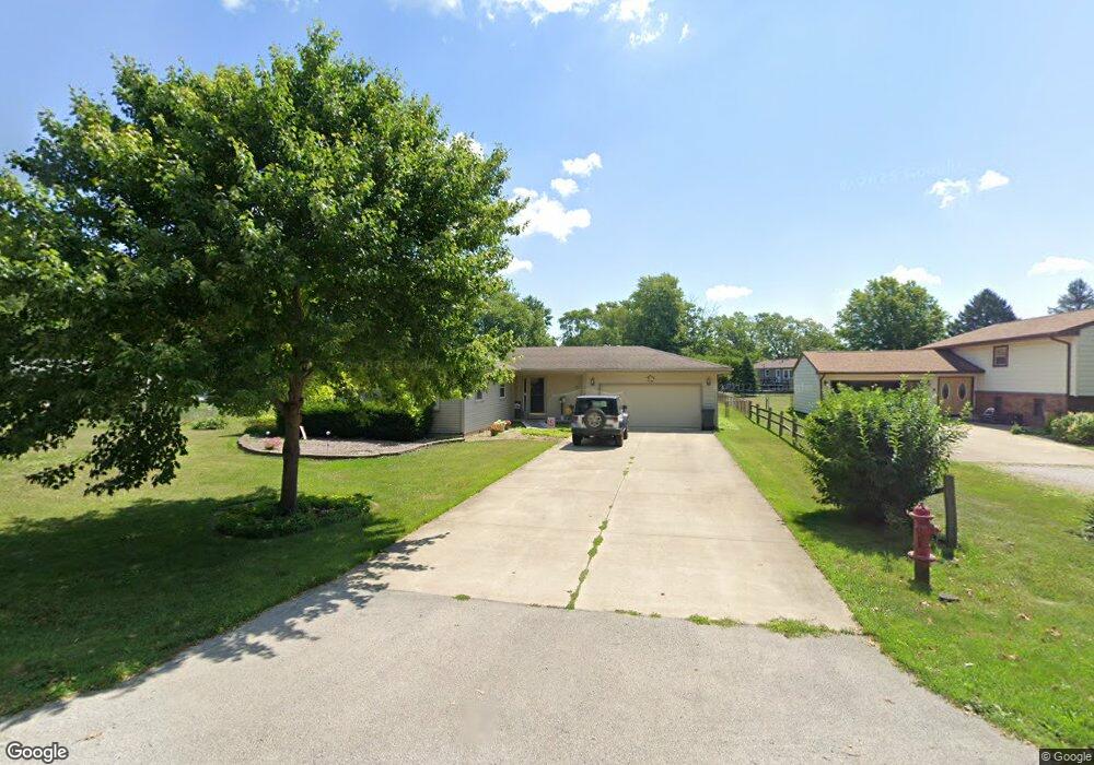 406 S Jackson St, Philo, IL 61864 - photo 1