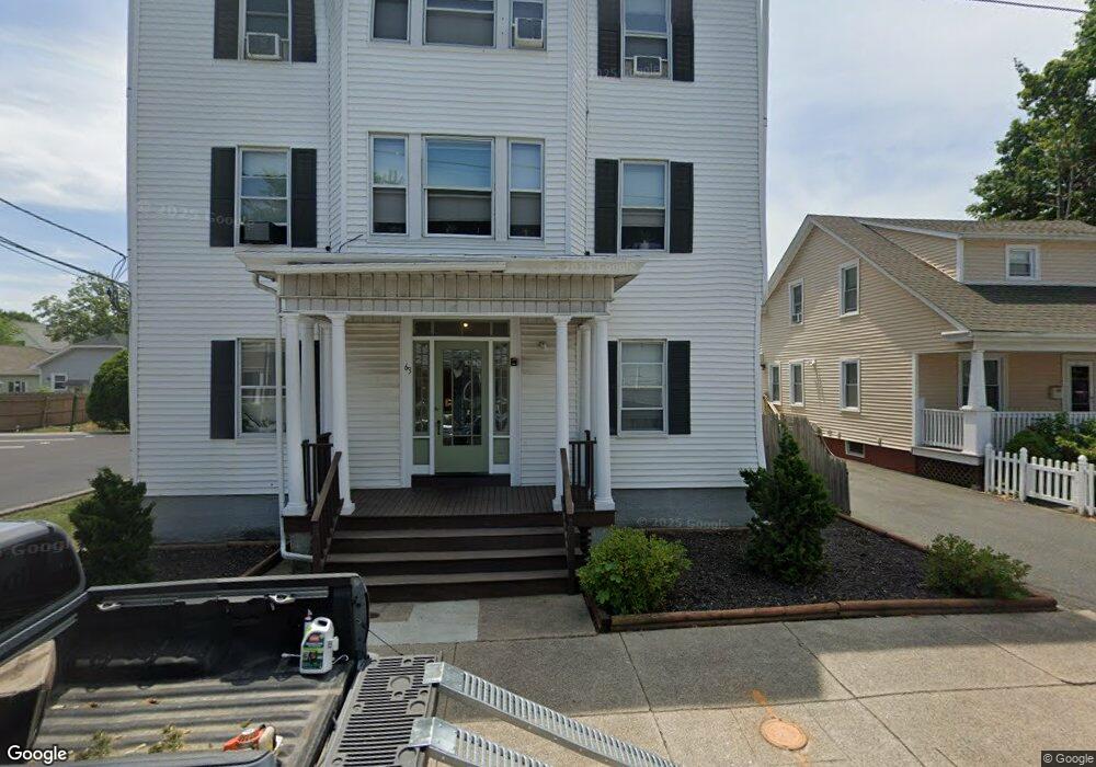 63 Robinson Ave, Pawtucket, RI 02861 - photo 1