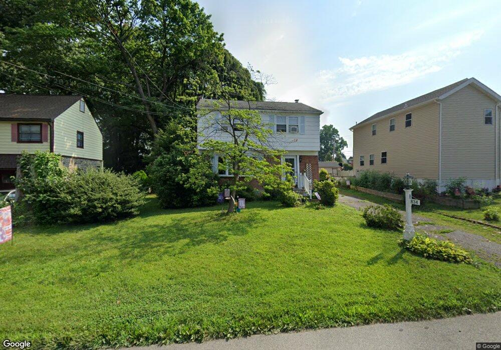 834 Kedron Ave, Morton, PA 19070 - photo 1