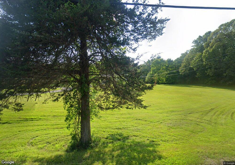 48 Middle Rd, Southampton, MA 01073 - photo 1