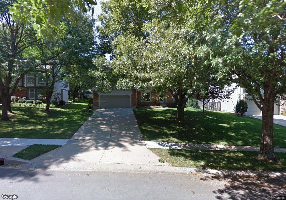 8404 Acuff Ln, Lenexa, KS 66215 - photo 1