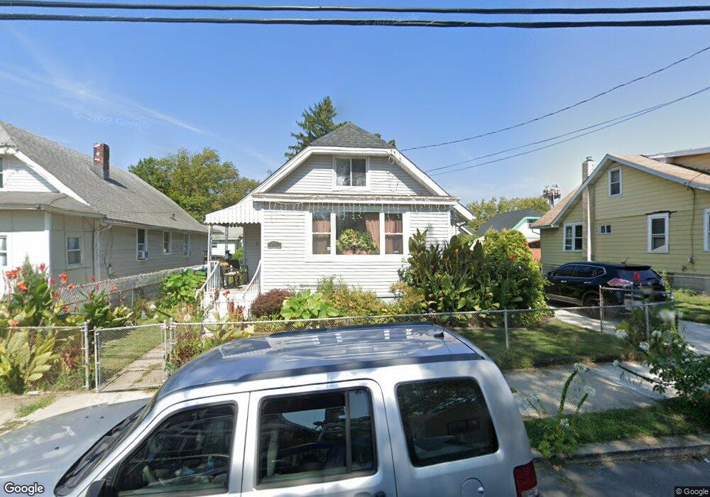 3265 Pleasant St, Camden, NJ 08105 - photo 1