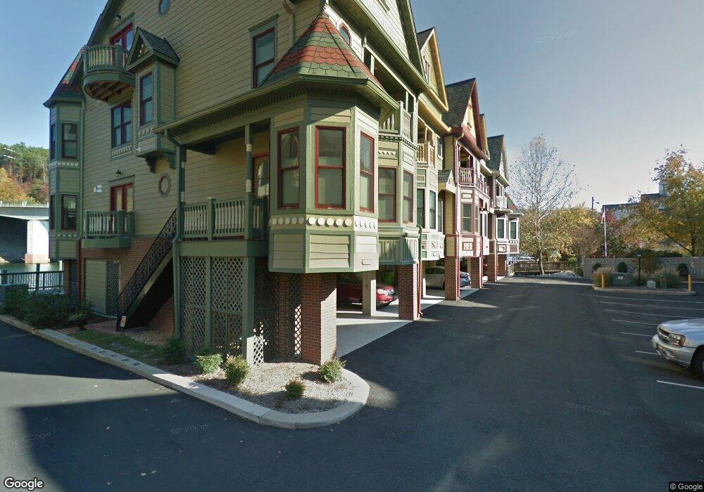 1 Gaslight Landing Ct unit 1, Occoquan, VA 22125 - photo 1