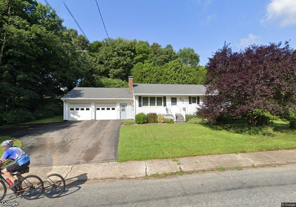 44 Upper Pattagansett Rd, East Lyme, CT 06333 - photo 1