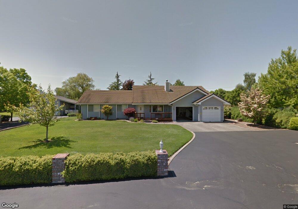 992 Auby Way, Grants Pass, OR 97527 - photo 1