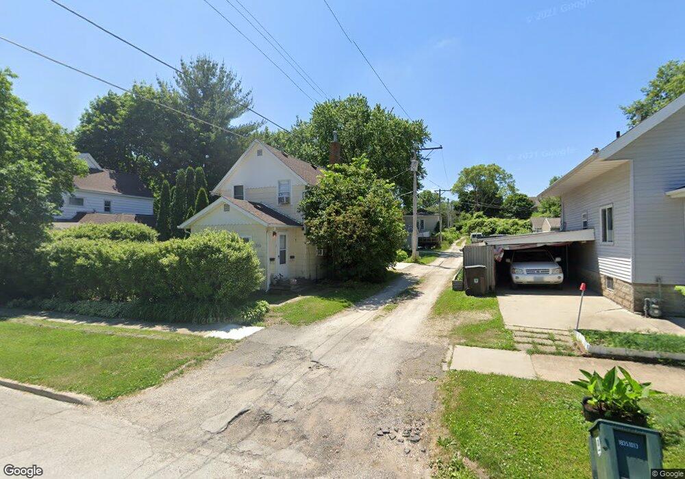 310 W 10th St unit 1, Cedar Falls, IA 50613 - photo 1