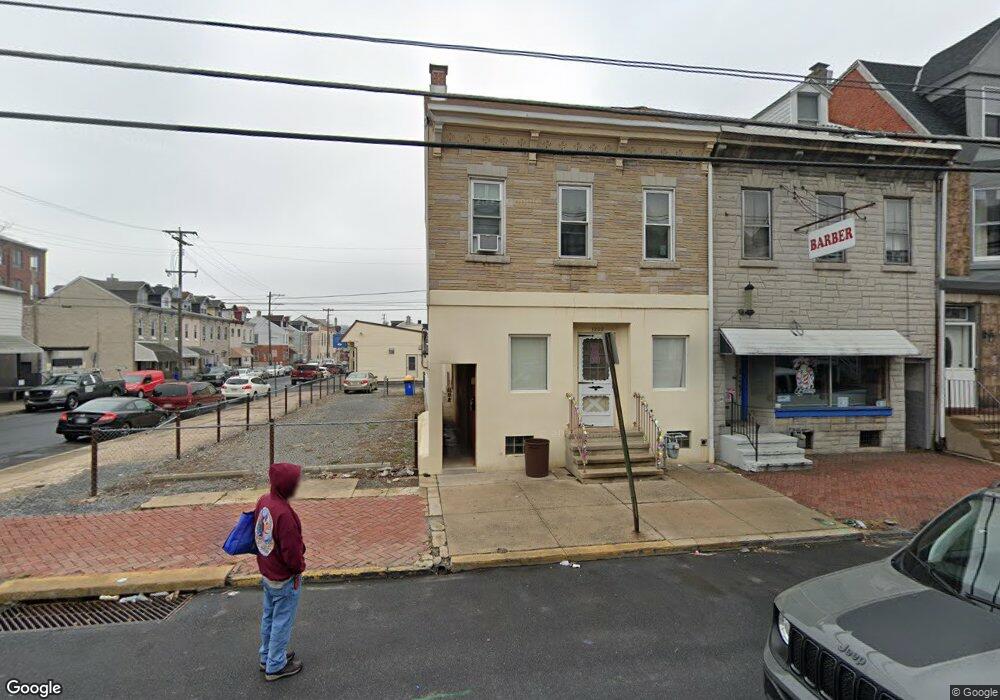 1202 N 10th St, Reading, PA 19604 - photo 1