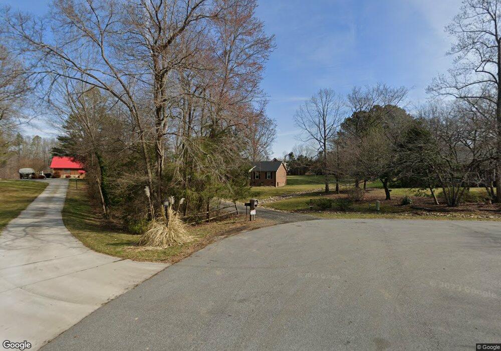 800 Raylewood Ct, Greensboro, NC 27406 - photo 1